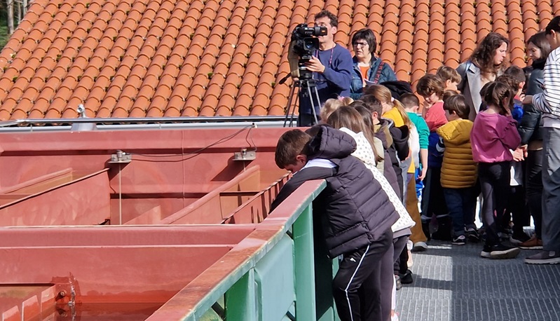 Un equipo da TVG acompaou ao alumnado do CRA