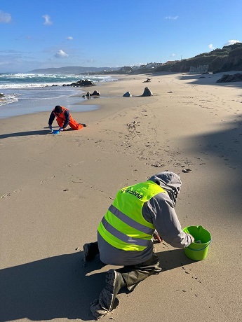 Persoal do servizo de limpeza de praias, hoxe